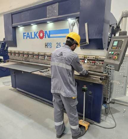 Falkon HPB 25-32 press brake