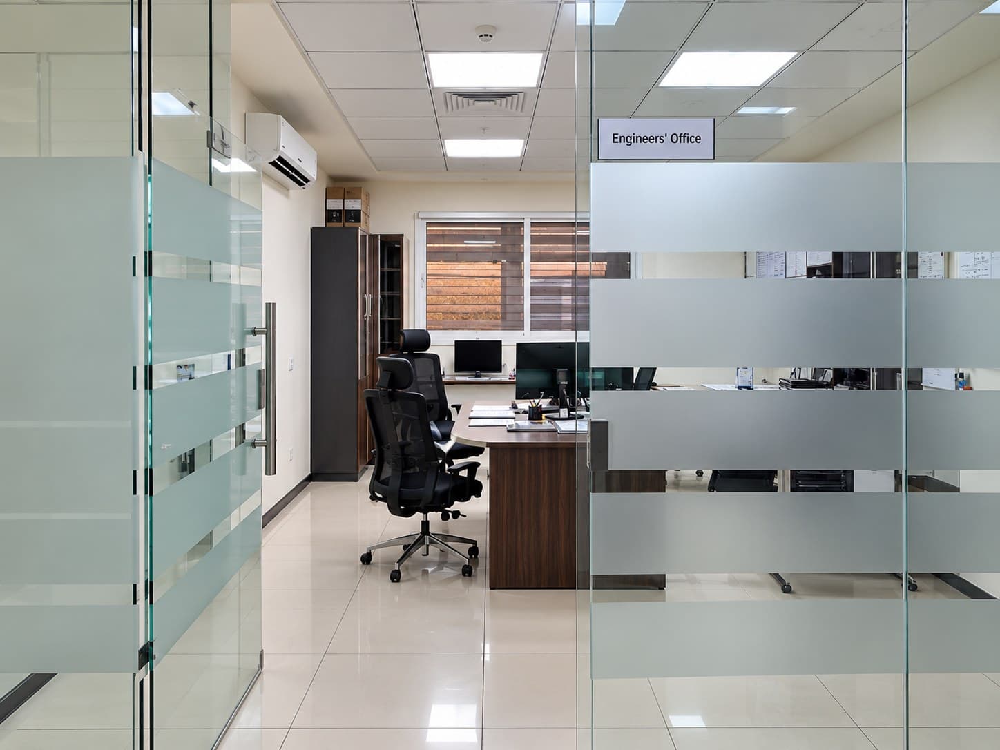 Engineer's office